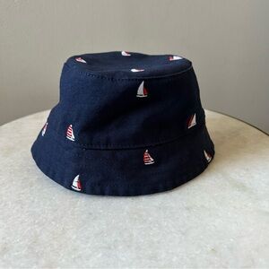 Janie and Jack Navy Nautical Bucket Hat Sailboats Hook Loop Fastener 12-24 mos